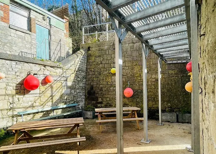 Portland Outdoor Centre Hostel
